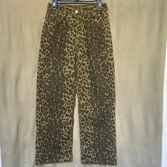 weiji chen Pants - Leopard Print Pants